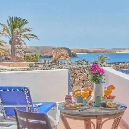 Duplex Ilic Sea Views,front Line,10 Min To Marina Apartamento