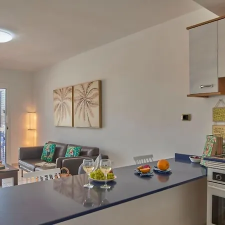 Apartmán Duplex Ilic Sea Views,front Line,10 Min To Marina