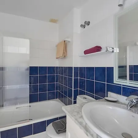 Apartmán Duplex Ilic Sea Views,front Line,10 Min To Marina