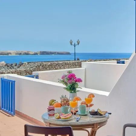 Duplex Ilic Sea Views,front Line,10 Min To Marina Playa Blanca (Lanzarote)